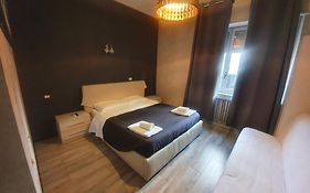 Sira House Milano